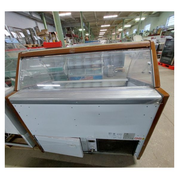 Витрина для мягкого мороженного Jamaica 10, б/у